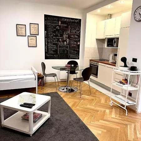 Mango Downtown * Zagreb